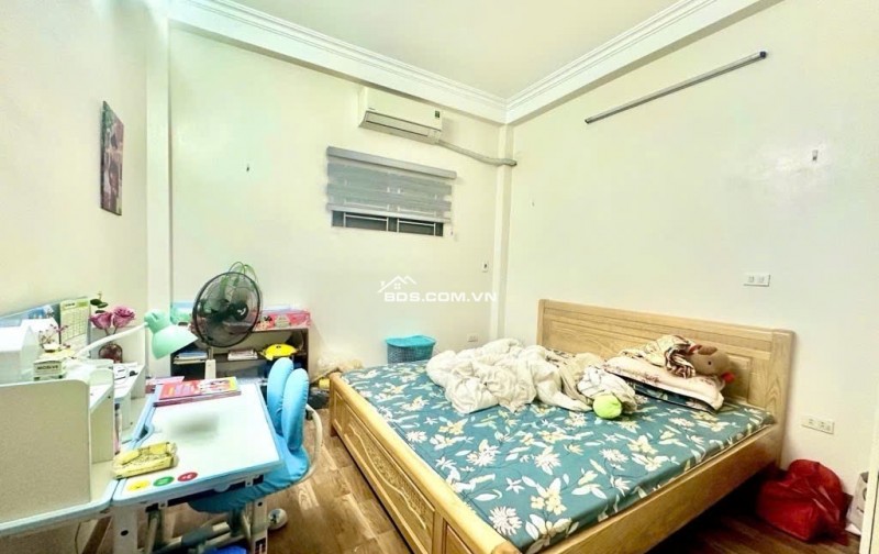 BÁN NHÀ  CỔ LINH THẠCH BÀN LONG BIÊN – 39M² – 4 TẦNG – NGÕ Ô TÔ – 4 PHÒNG NGỦ – 7,8 TỶ – SỔ ĐỎ CHÍNH CHỦ